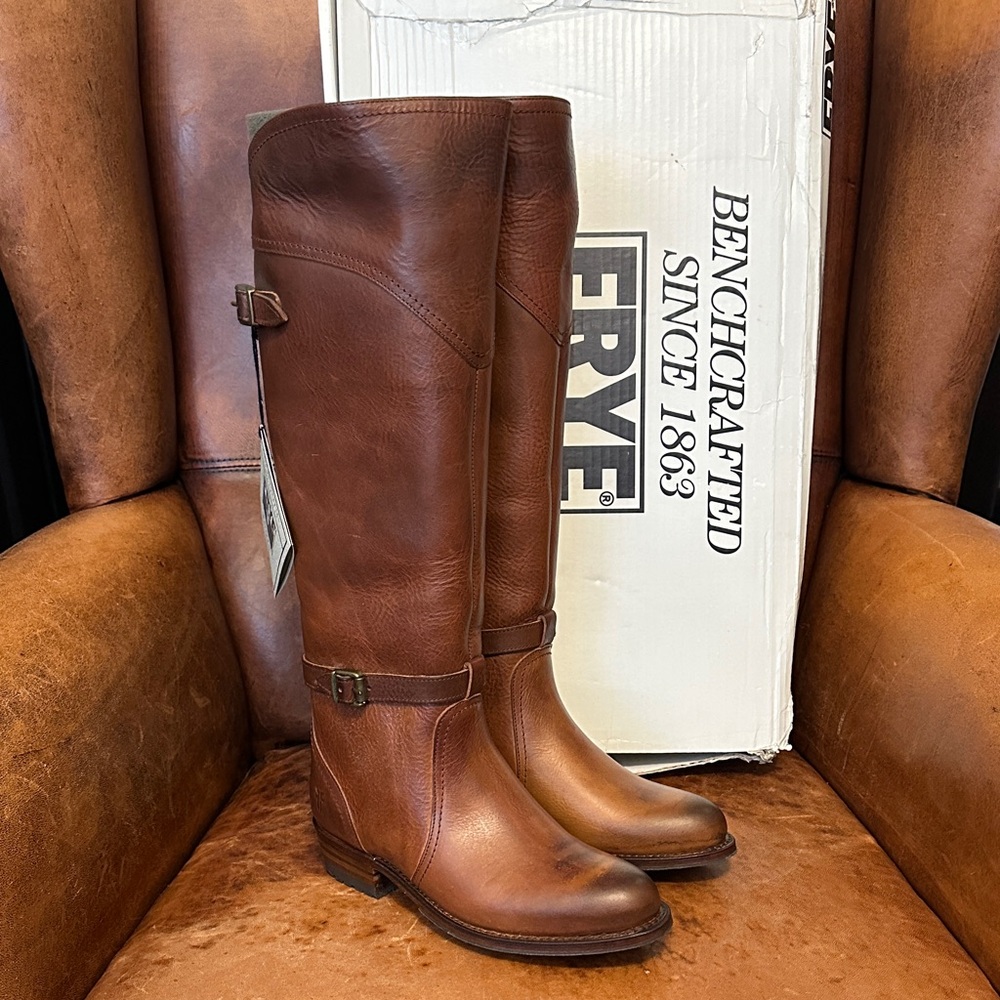Frye Dorado Tall Riding Boots Lug Sole Women’s 6